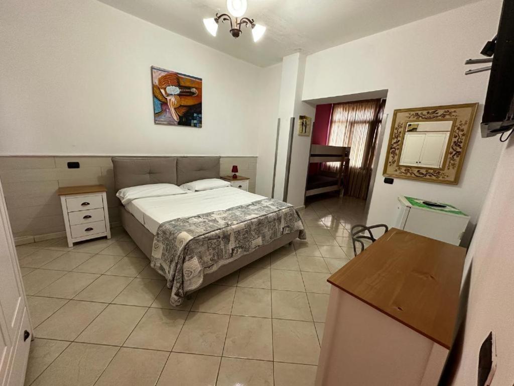 Hotel Casafort Pozzuoli Exteriör bild