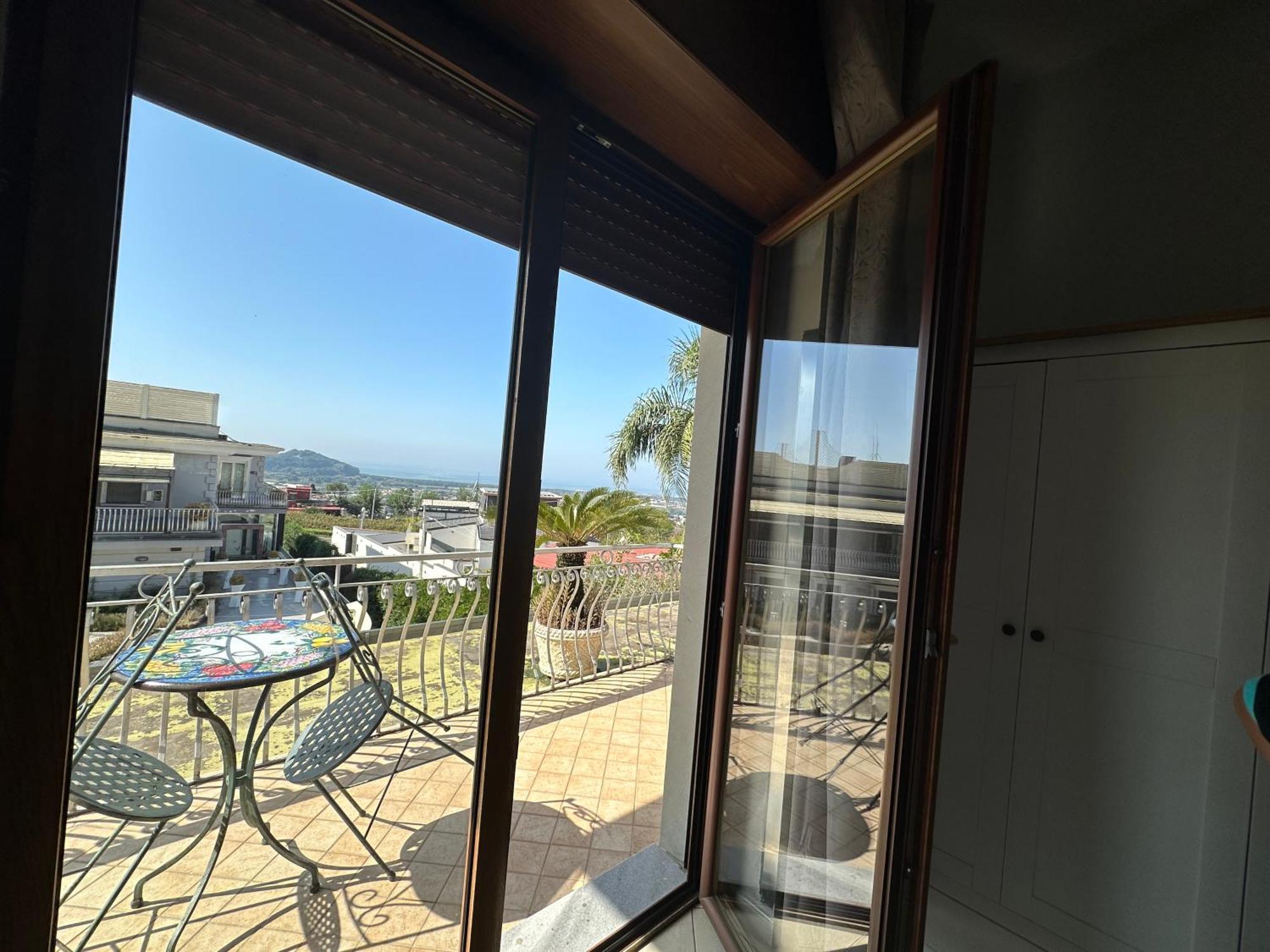 Hotel Casafort Pozzuoli Exteriör bild