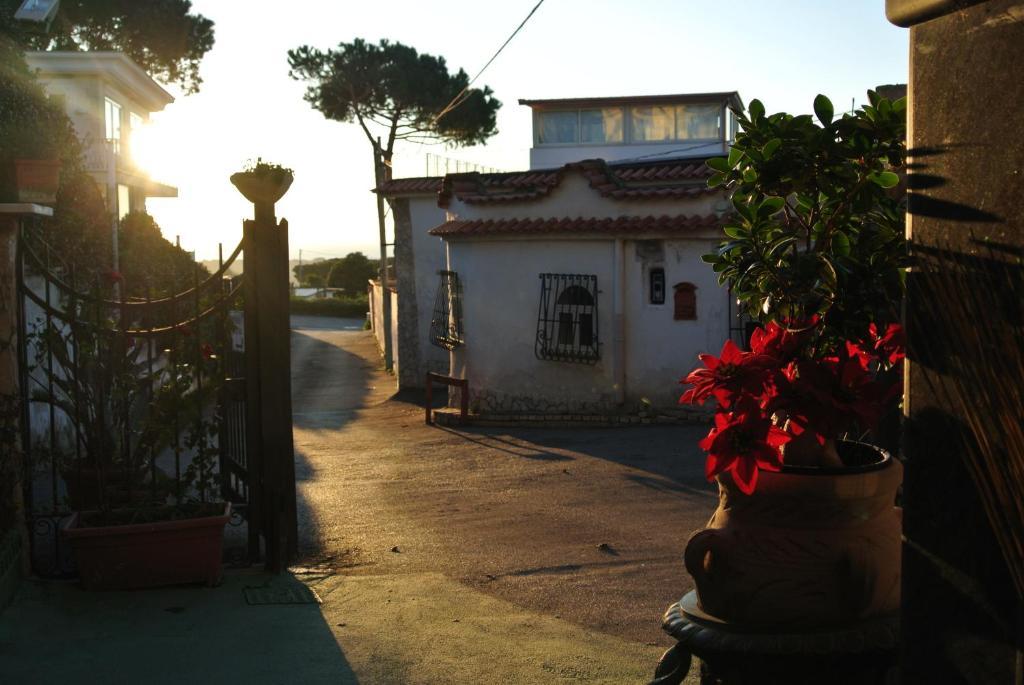 Hotel Casafort Pozzuoli Exteriör bild